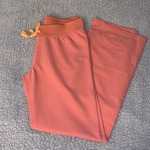 FIGS CORAL LIVINGSTON XS NEW!!